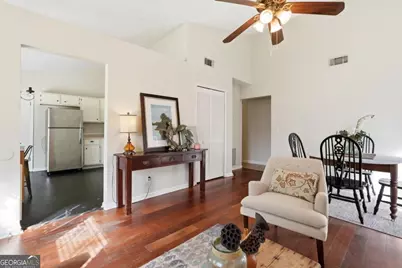 2 E White Hawthorne Drive, Savannah, GA 31419 - Photo 6
