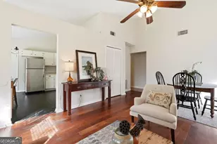 2 E White Hawthorne Dr, Savannah, GA 31419 - Photo 6