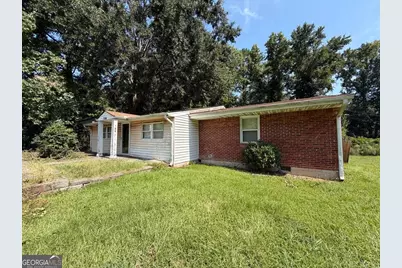 7344 Howard Circle, Jonesboro, GA 30236 - Photo 2
