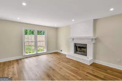 4587 Gilhams Road NE, Roswell, GA 30075 - Photo 8