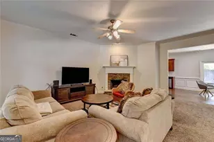 1131 3rd St, Stone Mountain, GA 30083 - Photo 6