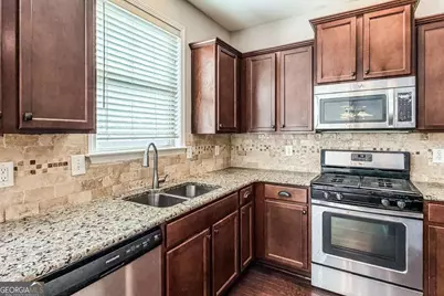 449 Rockford Pass SW, Marietta, GA 30064 - Photo 10