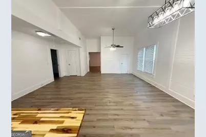 411 W Pine Street, Swainsboro, GA 30401 - Photo 8