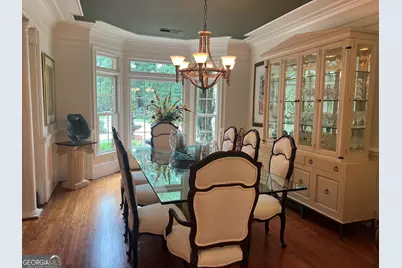 125 Claridge Drive, Sandy Springs, GA 30342 - Photo 8