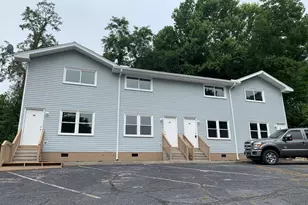 72 E Whitman St, Toccoa, GA 30577 - Photo 1