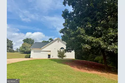 180 Hidden Brook Trail, Newnan, GA 30265 - Photo 2