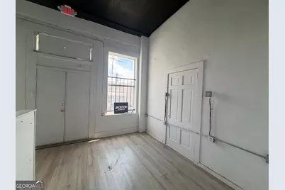 212 Main Street, Barnesville, GA 30204 - Photo 18
