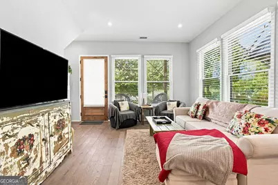 170 Heatherden Avenue #DOWNSTAIRS, Fayetteville, GA 30214 - Photo 6