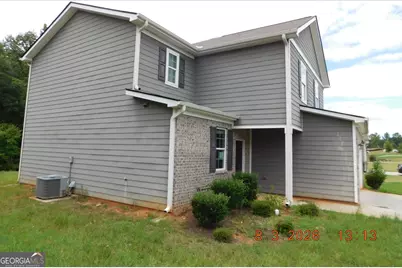 153 Fresh Laurel Lane, Locust Grove, GA 30248 - Photo 2