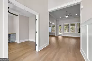 246 S Smith Rd, Lagrange, GA 30241 - Photo 10