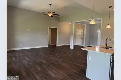 418 Autumn Avenue, Statesboro, GA 30458 - Photo 6