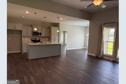 418 Autumn Avenue, Statesboro, GA 30458 - Photo 4
