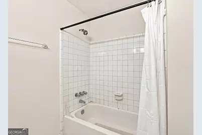 1340 N Crossing Drive NE, Atlanta, GA 30329 - Photo 24