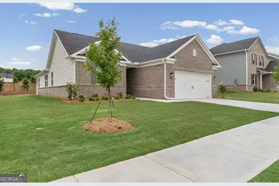 134 Kenney Way, Locust Grove, GA 30248 - Photo 2