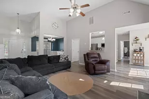 84 Bedford Park Dr, Newnan, GA 30263 - Photo 4
