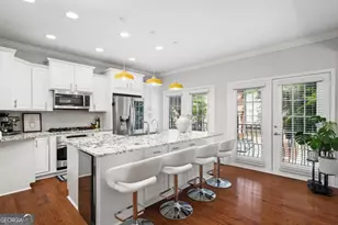 2872 Overlook Way, Atlanta, GA 30324 - Photo 6