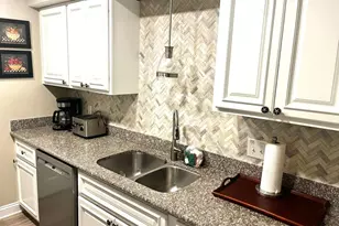 2513 Demere Rd, Saint Simons, GA 31522 - Photo 12