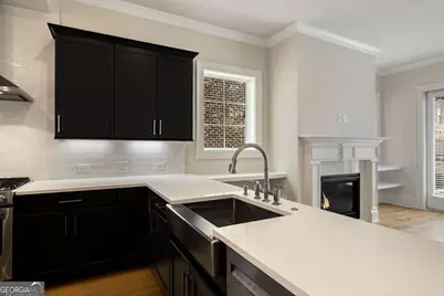 352 Eastern Wharf Avenue, Savannah, GA 31401 - Photo 26