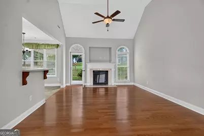 105 Churchill Drive, Lagrange, GA 30241 - Photo 10