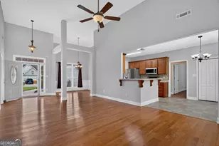 105 Churchill Dr, Lagrange, GA 30241 - Photo 8