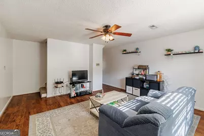 2165 S Milledge Avenue #F5, Athens, GA 30605 - Photo 8