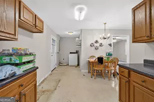 402 Tom Bell Rd, Milner, GA 30257 - Photo 56