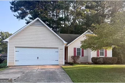 1052 Terance Avenue, Jonesboro, GA 30238 - Photo 1