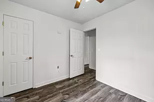185 Hayward Bishop Way, Senoia, GA 30276 - Photo 18