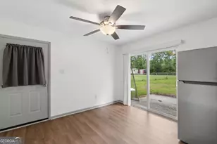 200 Becky St, Hinesville, GA 31313 - Photo 16