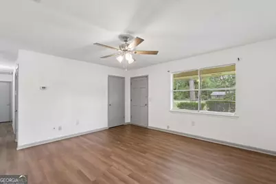 200 Becky Street, Hinesville, GA 31313 - Photo 10
