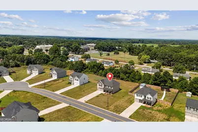 750 Clydes Way, Jackson, GA 30233 - Photo 4