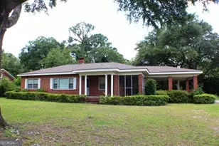 106 Oakhurst Dr, Dublin, GA 31021 - Photo 4