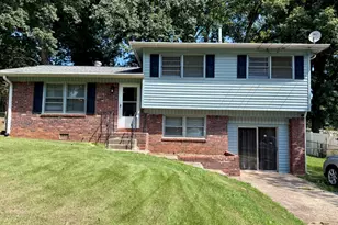 430 Windsor Dr, Forest Park, GA 30297 - Photo 1