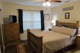 1017 Wadsworth Dr, Albany, GA 31721 - Photo 12