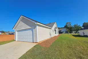 406 Foot Log Ln, Hogansville, GA 30230 - Photo 4