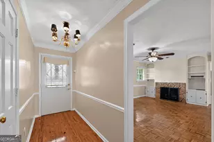 1629 Lowell Ln, Albany, GA 31707 - Photo 8