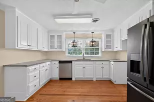 1629 Lowell Ln, Albany, GA 31707 - Photo 12