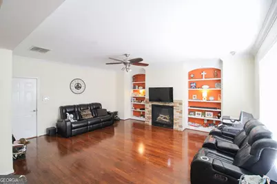 119 Village Green Circle, Tyrone, GA 30290 - Photo 8