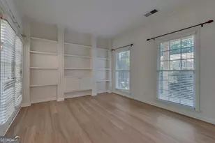 3213 Juniper Dr NW, Kennesaw, GA 30144 - Photo 6