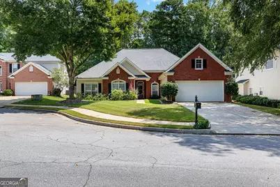 167 Oak Park Square, Newnan, GA 30265 - Photo 2