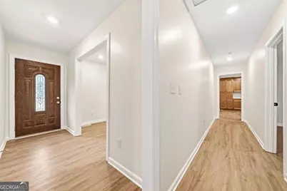 231 Suburban Drive, Kennesaw, GA 30144 - Photo 4