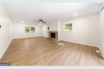 231 Suburban Drive, Kennesaw, GA 30144 - Photo 14