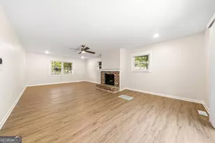 231 Suburban Dr, Kennesaw, GA 30144 - Photo 14