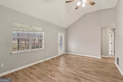 253 Ruth Drive, Newnan, GA 30265 - Photo 6