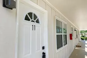 21 Delmont Dr, Atlanta, GA 30305 - Photo 2