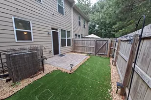 4402 Newfangle Rd, Stone Mountain, GA 30083 - Photo 20