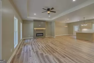 55 Wesley Cir, Toccoa, GA 30577 - Photo 6