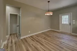 55 Wesley Cir, Toccoa, GA 30577 - Photo 10