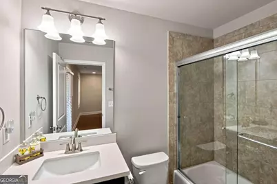 7850 Laurel Crest Drive, Johns Creek, GA 30024 - Photo 20