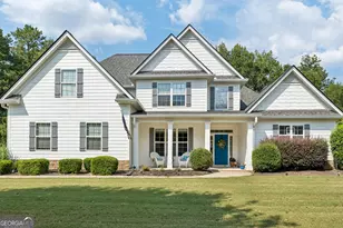 200 Yellowwood Dr, Sharpsburg, GA 30277 - Photo 1